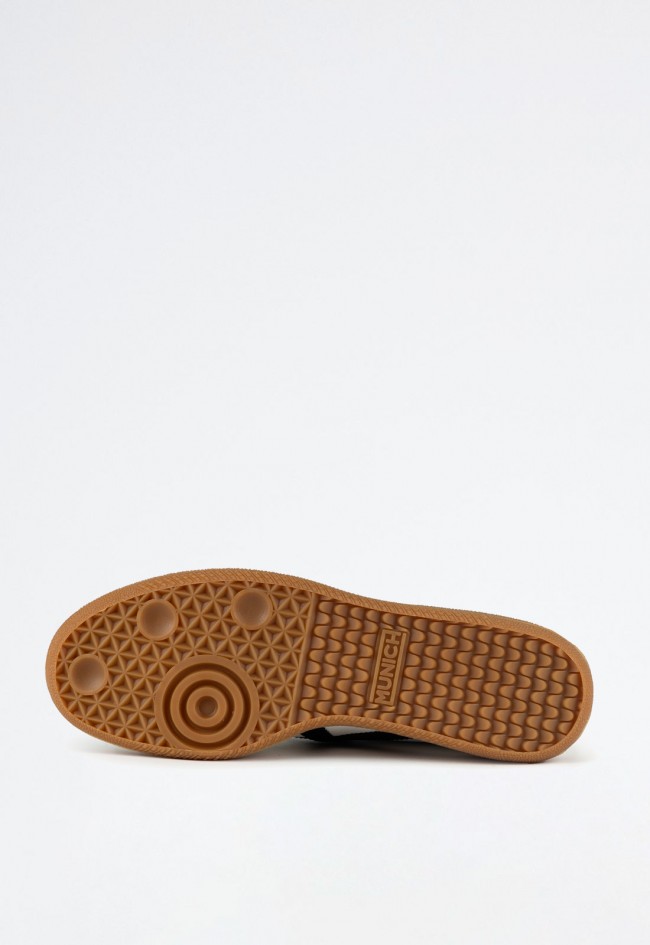 Deportivo de hombre blanco Munich barru