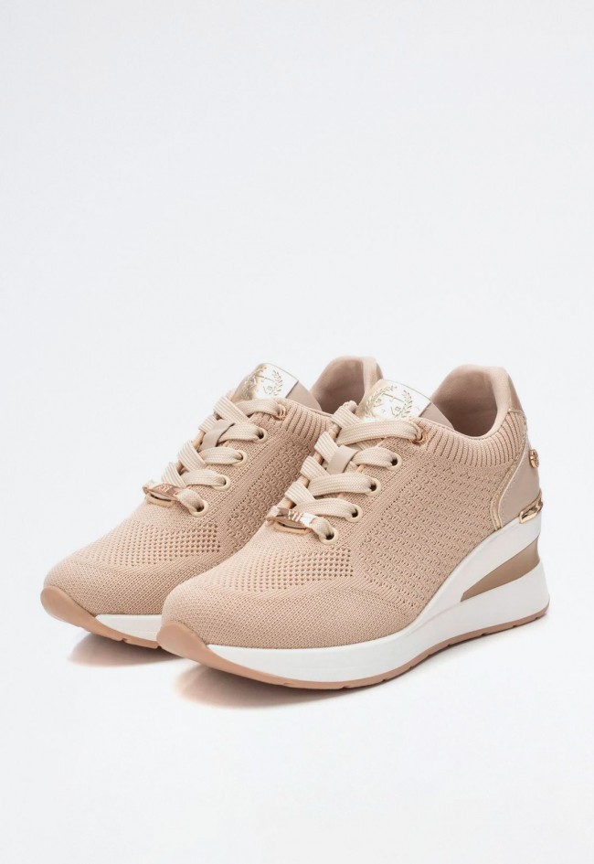 Deportivo de mujer beige Xti 143721