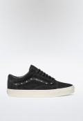 Deportivo de mujer negro VANS old skool tachas VN0A2Z42CJI1