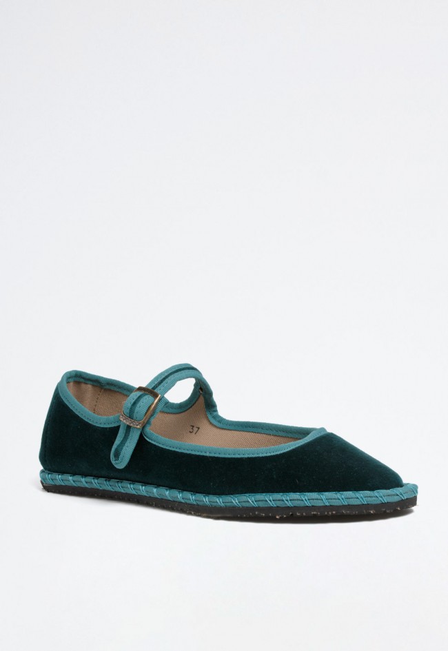 Alpargata veneciana tipo bailarina en color marino – diseño con hebilla y estilo artesanal GLO 11