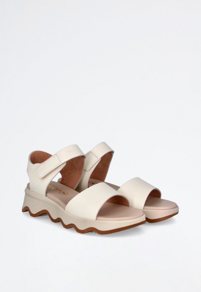 Sandalia de mujer beige Lince 50269