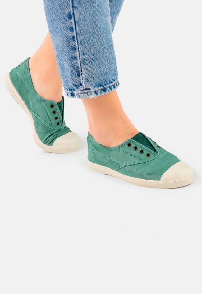 Zapatilla ecológica de lona en color verde – ligera, sostenible y fabricada en España | NATURAL WORLD Old Lavanda 102E
