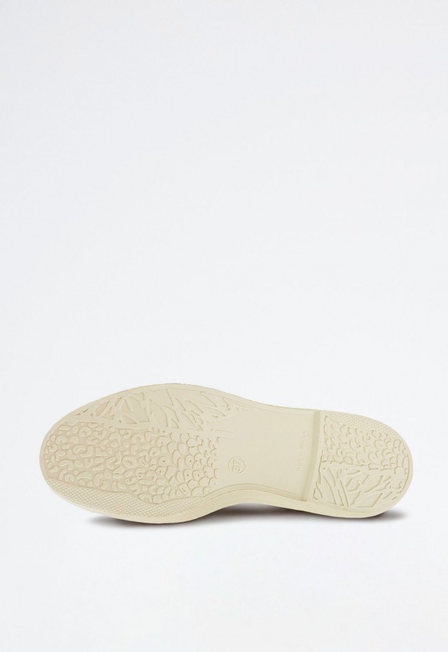 Deportivo de mujer beige Natural World 102e
