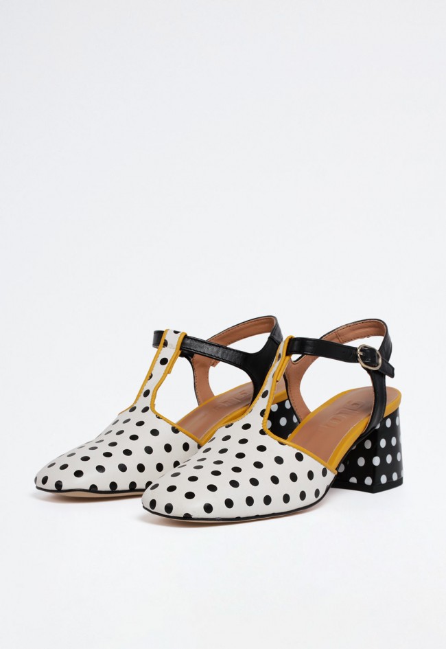 Zapato destalonado de mujer en diseño exclusivo con dots y tacón ancho – estilo trendy y cierre de hebilla | GLO Petit