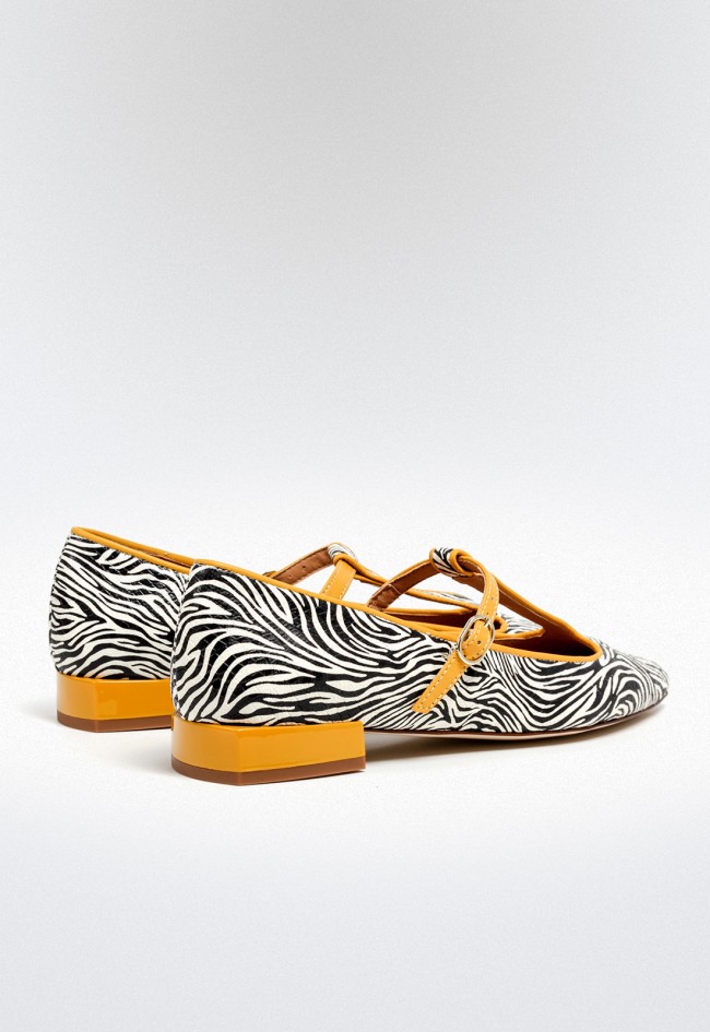 Zapato estilo bailarina de mujer cebra Glo betty