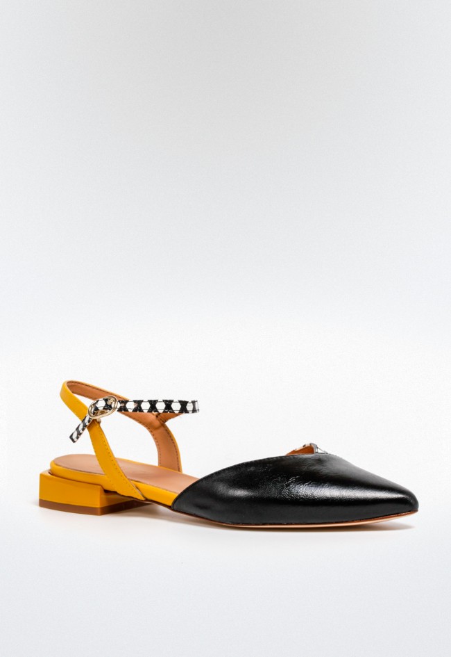 Zapato plano destalonado de mujer en piel amarilla – diseño exclusivo con hebilla | GLO Duck