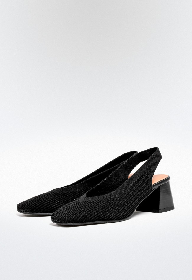 Zapato destalonado de mujer en tejido negro tacón medio cómodo y elegante | MISS ELASTIC 76562
