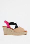 Sandalia de cuña en esparto con doble cinta cruzada en piel y textil para mujer | Diseño veraniego y cómodo beige Shiny 6013