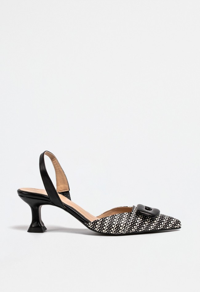 Zapato destalonado de mujer negro Dansi 7415