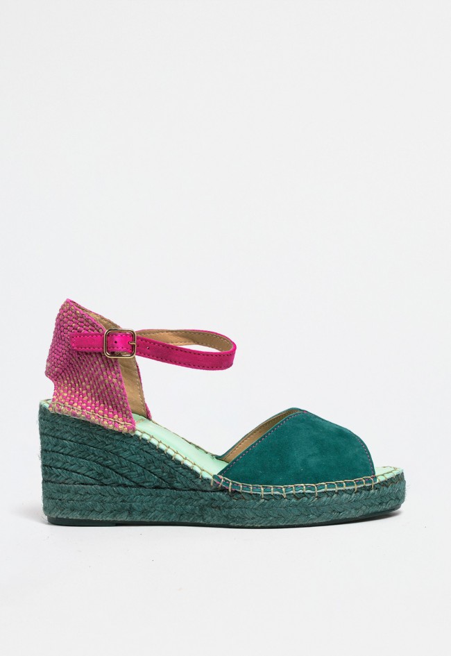 Sandalia de cuña en esparto con piel en colores verde y fucsia para mujer | Diseño alegre y veraniego Star Love etra 110