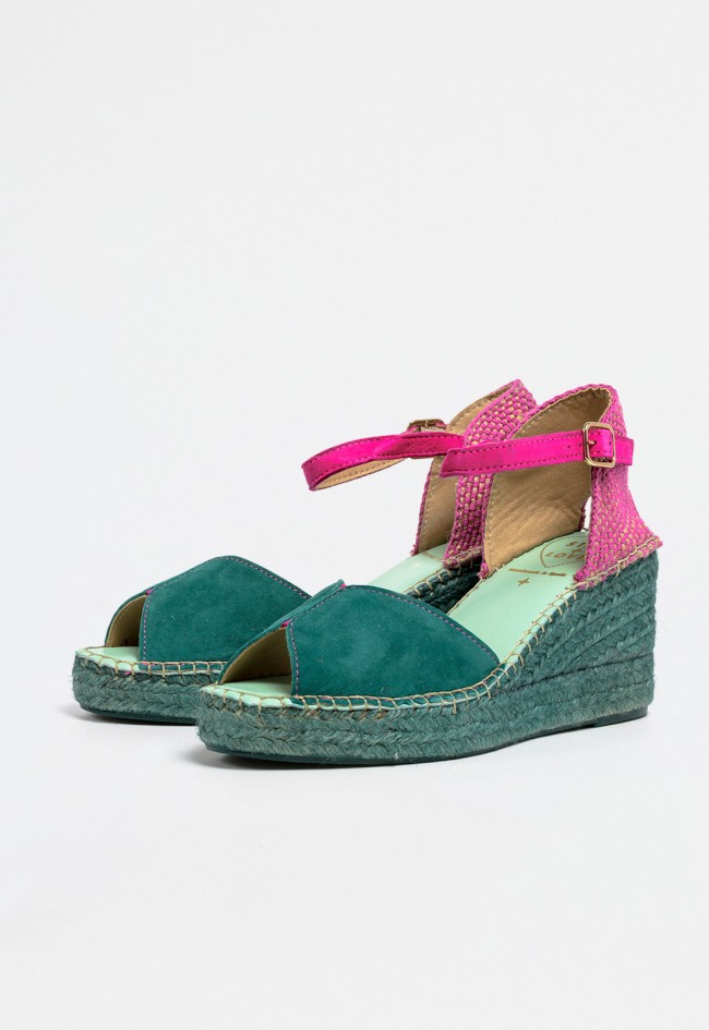 Sandalia de cuña en esparto con piel en colores verde y fucsia para mujer | Diseño alegre y veraniego Star Love etra 110