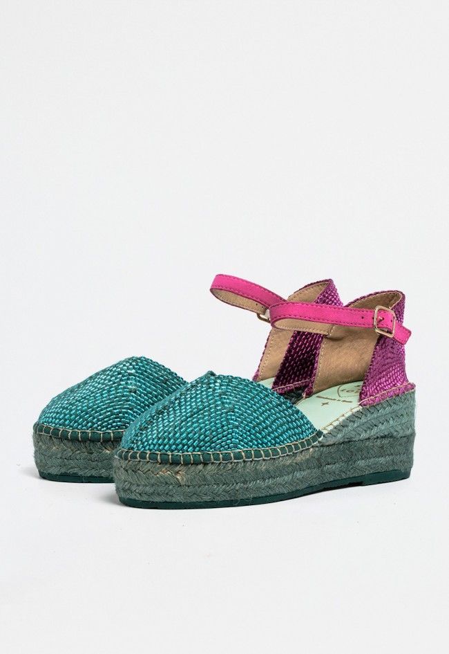 Alpargata de cuña en color turquesa con detalles fucsia y suela de esparto | Diseño llamativo para mujer Star Love alcione 143