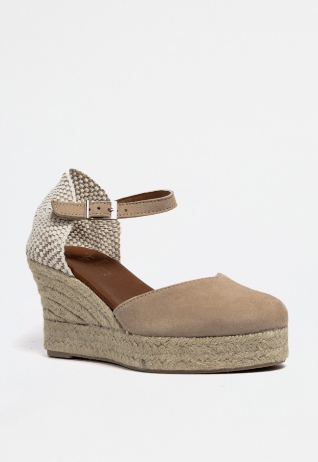 Alpargata de mujer con cuña alta en piel y textil, suela de esparto y cierre con hebilla | Estilo mediterráneo taupe Shiny 6003