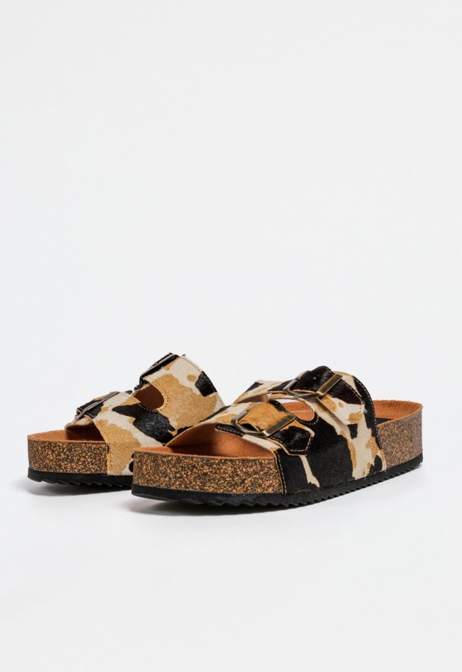Sandalia hebillas animal print de mujer camel Penelope 6355