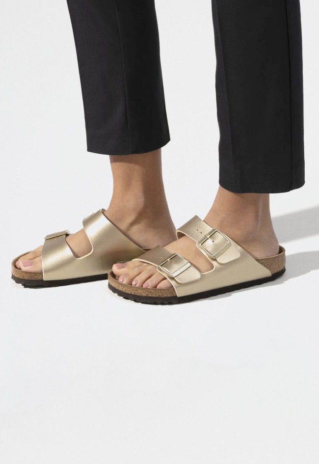 Sandalia hebillas de mujer oro Birkenstock arizona bf