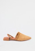 Zapato destalonado de mujer camello Alarcón 25009-530b