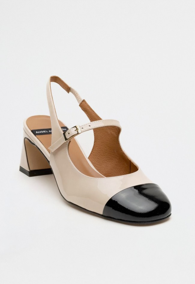 Zapato destalonado de mujer hielo Alarcón 24214-275a