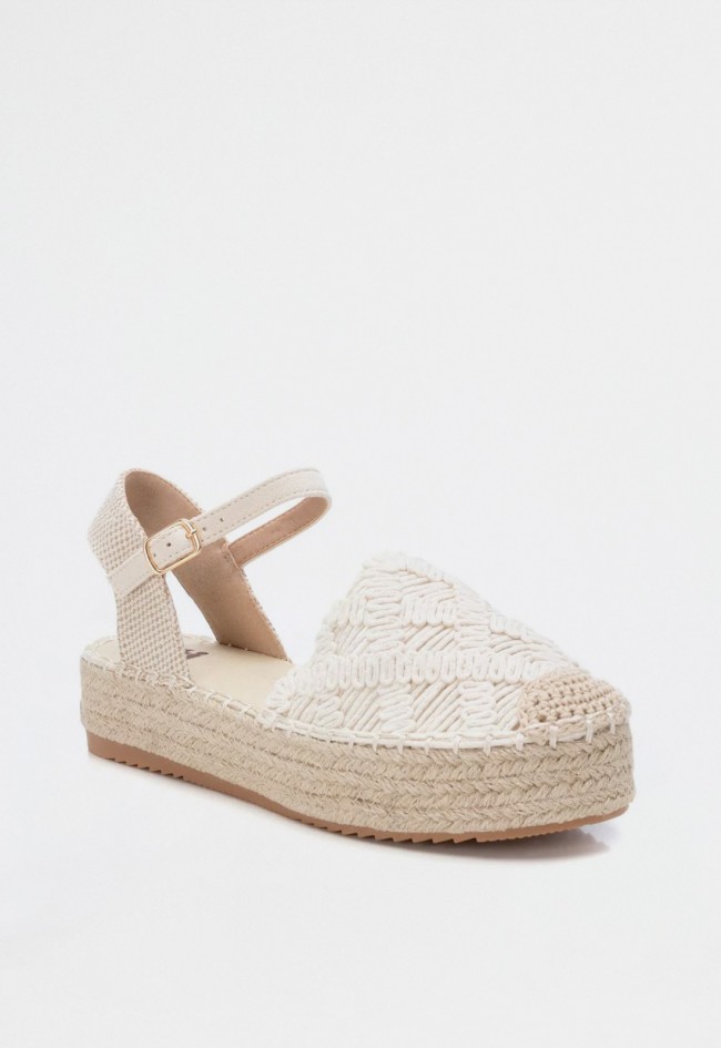 Alpargata trenzada de mujer beige Xti 144022
