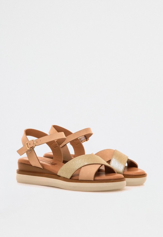 Sandalia de mujer oro Mustang 54530