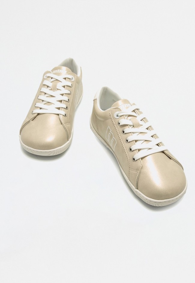 Deportivo barefoot de mujer oro Mustang FREE ARIA 60837