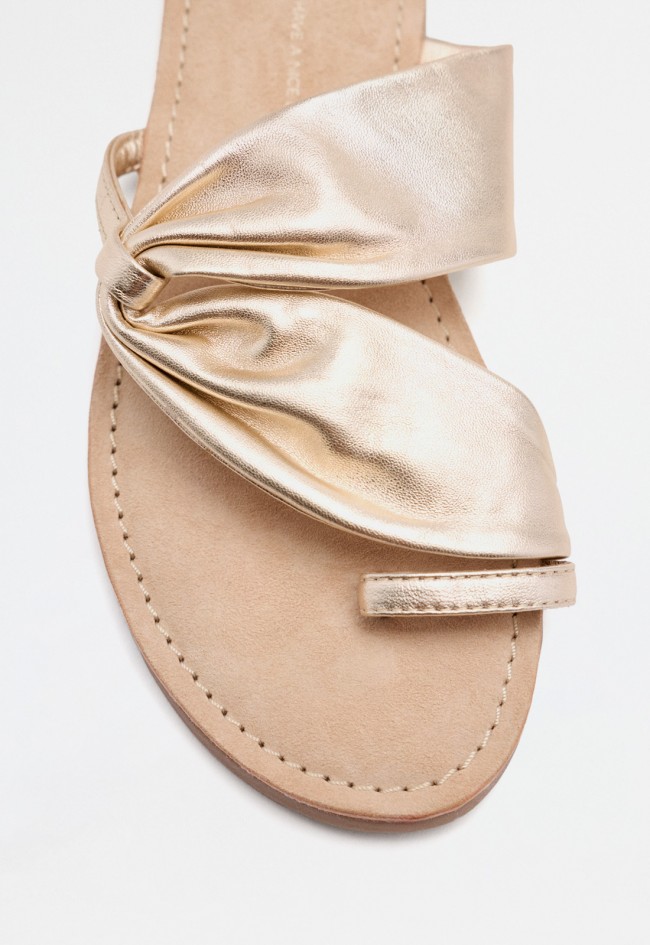 Sandalia de mujer multicolor Gioseppo charlemont