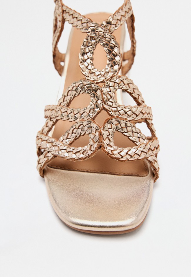 Sandalia de mujer platino Gioseppo crescent
