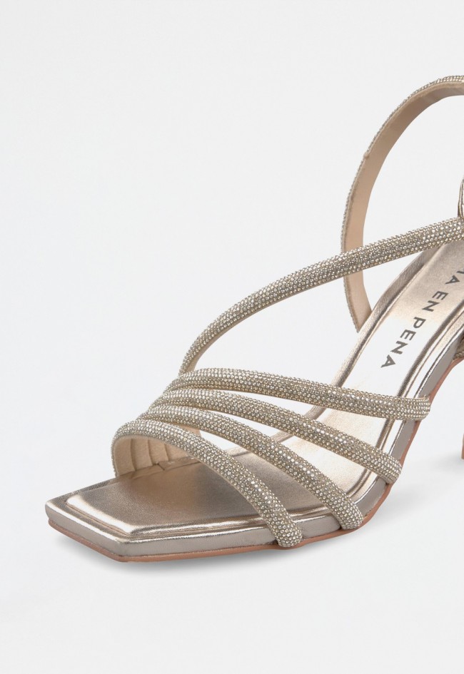 Sandalia tacón piel de mujer bronce Alma en Pena 837