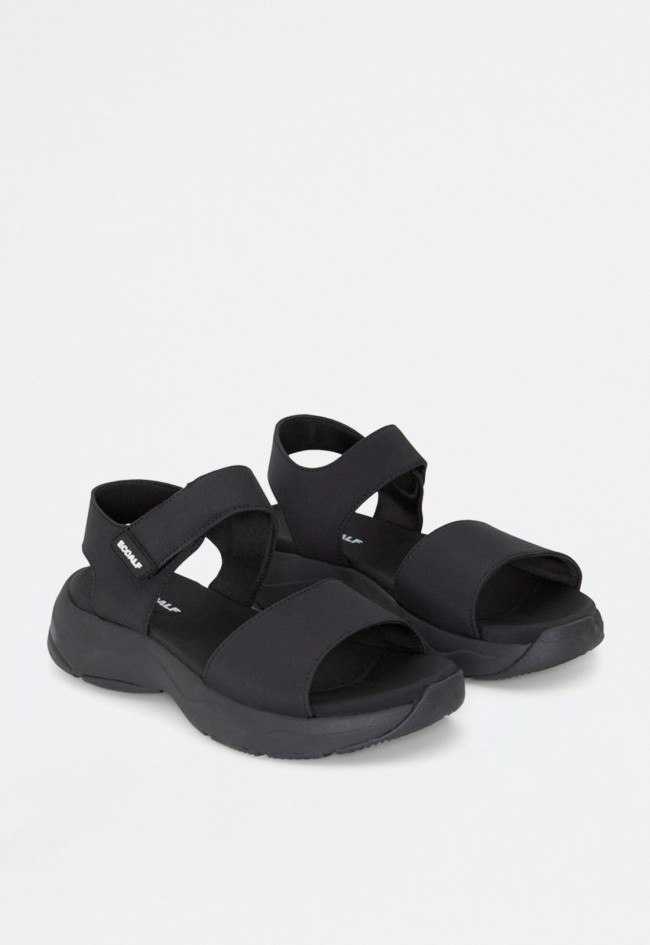Sandalia de mujer negro Ecoalf carlaalf sandals