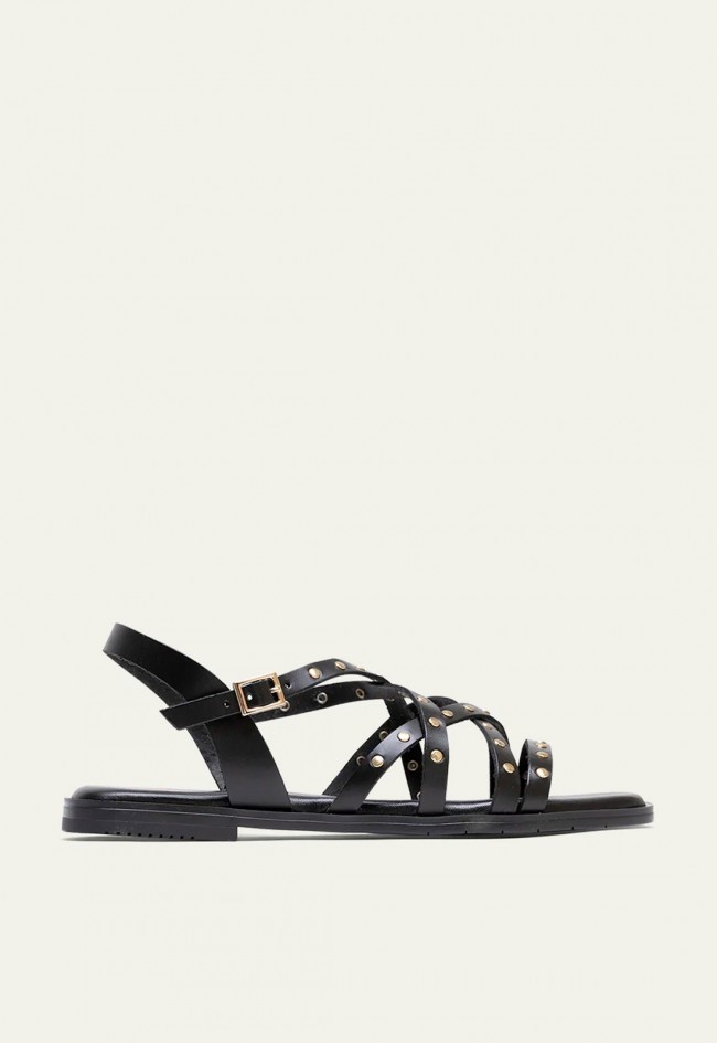 SANDALIA PLANA DE PIEL CON TACHUELAS NEGRO Porronet VICTORIA 3113