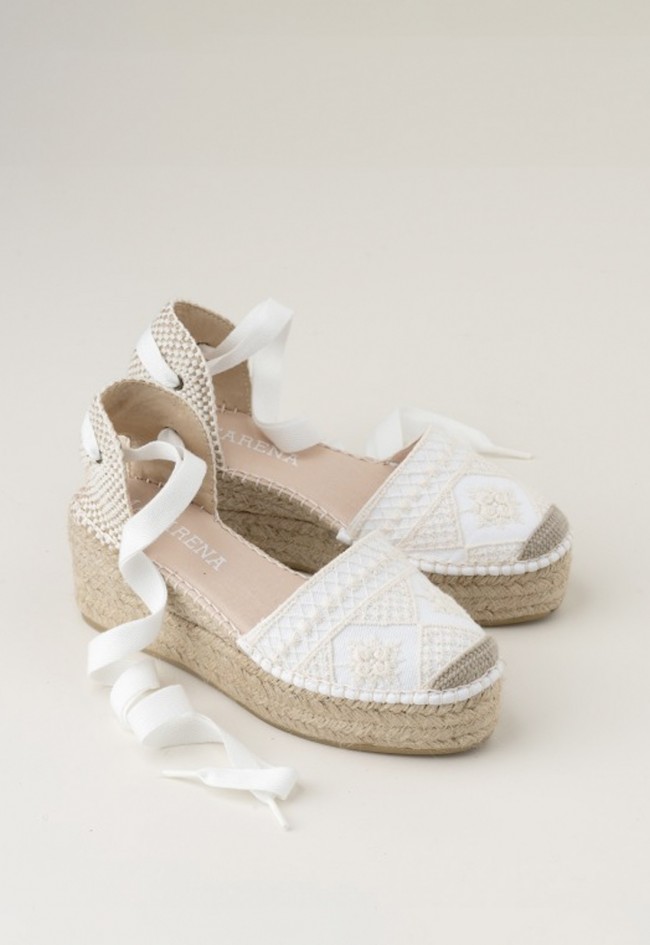 ALPARGATAS CON PLATAFORMA EN ALGODÓN CRUDO mujer beige Macarena java 27