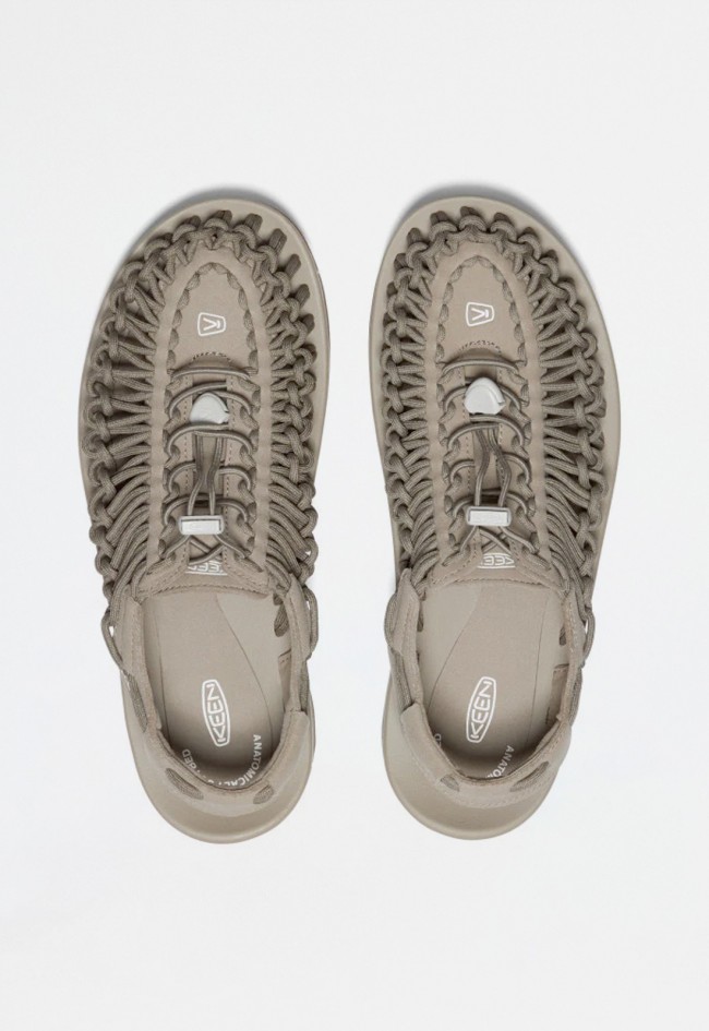 Sandalia de hombre taupe Keen uneek 1025169