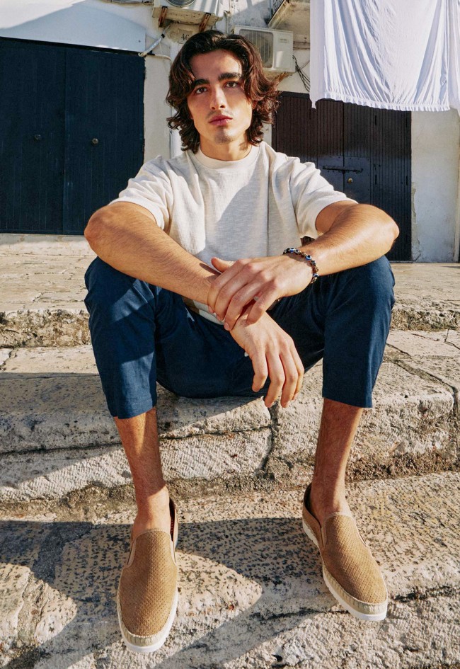 Alpargata de hombre en textil micro perforado color roble con suela flexible | Fabricada en España | Verbenas Boris