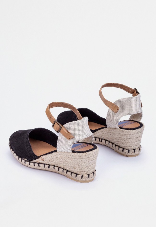 Alpargata de cuña en serraje negro con suela de yute y plantilla de piel | Hecha en España | VERBENAS MALENA