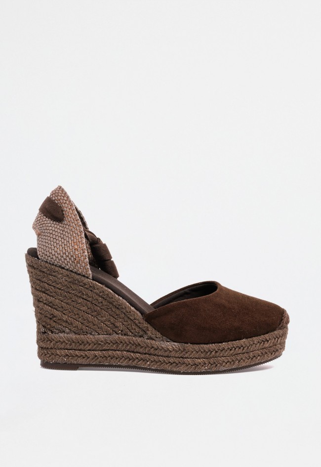 Alpargata mujer marrón chocolate de cuña alta con cintas y suela de esparto – esencia natural y elegante Why Pink? m5388