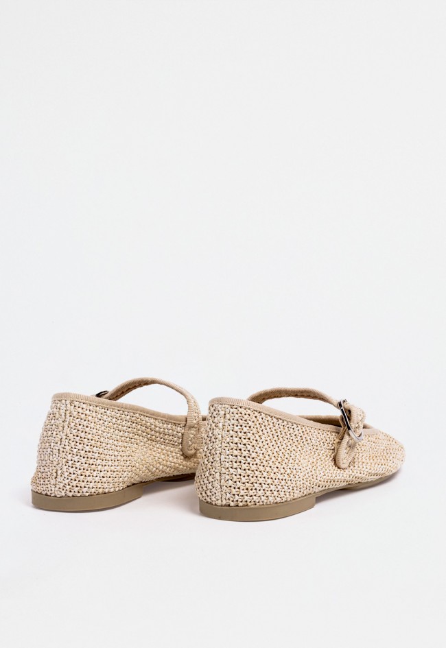 Bailarina trenzada beige con tira cruzada y hebilla dorada – delicadeza natural con encanto artesanal Why Pink? m5225