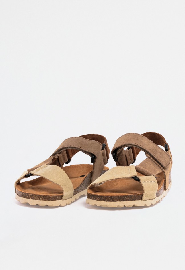 Sandalia bio plana de mujer en piel con tiras cruzadas y velcro en empeine – comodidad con estilo natural multicolor VAS 12396