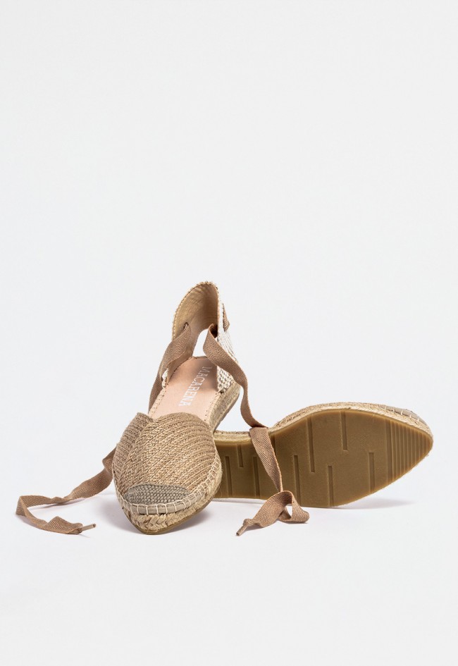 Alpargata plana de mujer en rafia beige con cintas – estilo natural y vegano con sello Macarena ima 13