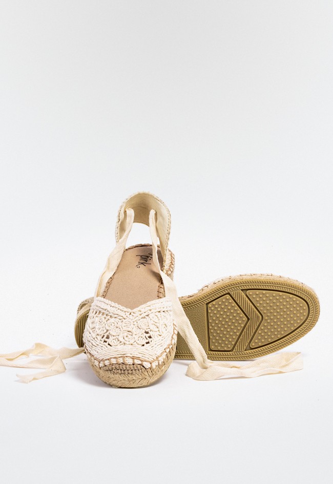 Alpargata plana de mujer con crochet, cintas para atar y suela de esparto – estilo artesanal y femenino Why Pink? m5421