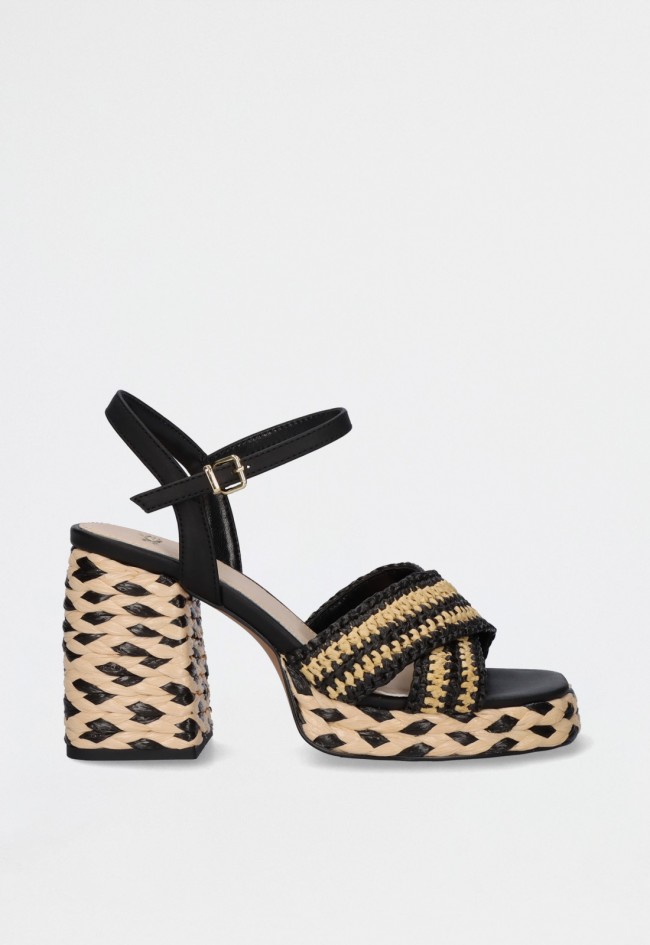 Sandalia tacón ancho trenzada black beige con doble tira cruzada y cierre – diseño moderno y veraniego EXE havana-022
