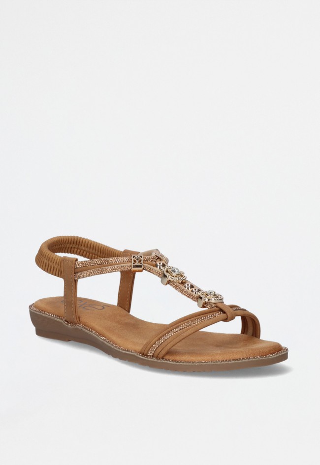 Sandalia plana camel con abalorios y tira elástica – estilo boho chic para tu fondo de armario EXE 8013-7