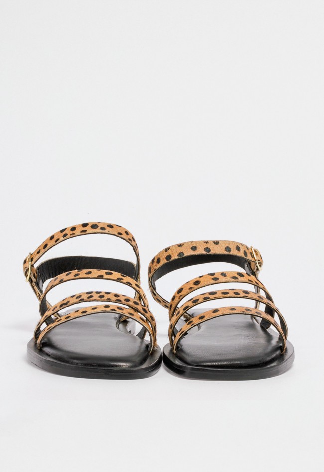 Sandalia pony plana de mujer de piel y lunares tipo animal print con tiras finas y cierre ajustable al tobillo VAS rsp-11069