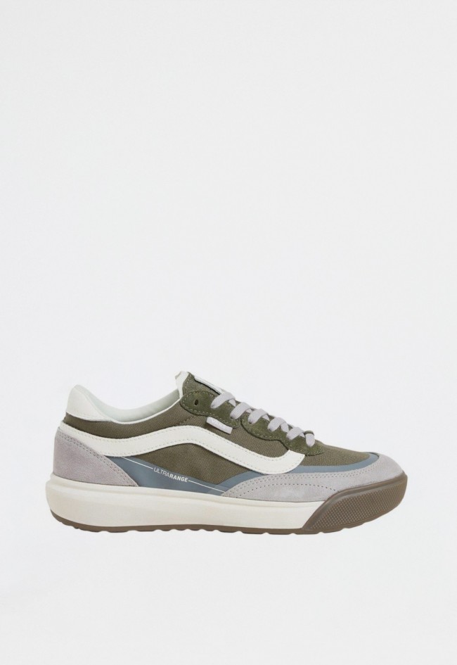 Zapatilla de hombre VANS UltraRange 2.0 SE MTE verde oliva con diseño técnico y estilo outdoor urbano