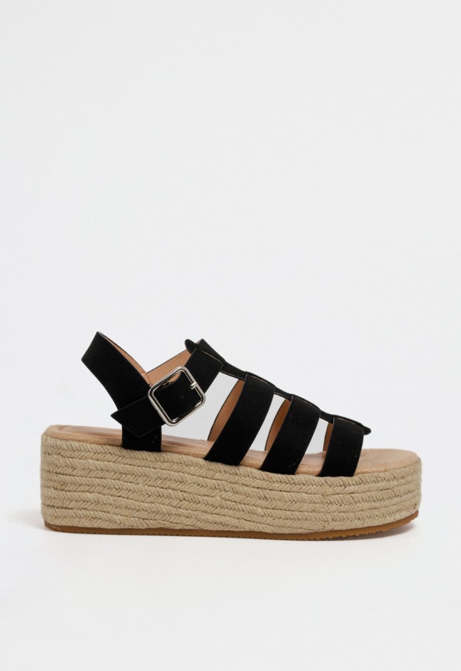 Sandalia de mujer con cuña de esparto y tiras negras estilo romana VAS 65-2550