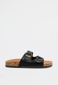 Sandalia bio negra de mujer con hebillas metálicas y suela corcho - estilo effortless y comfy chic VAS 27-2003