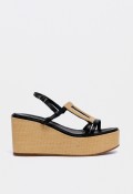 Sandalia de piel negra con cuña y detalle rafia — diseño sofisticado y cómodo Dansi 7555