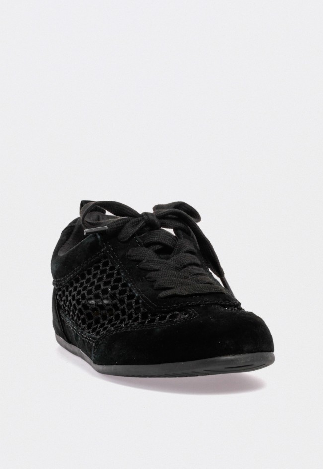 Zapatilla de rejilla y serraje en negro para mujer — estilo urbano y ligereza La strada 2402427