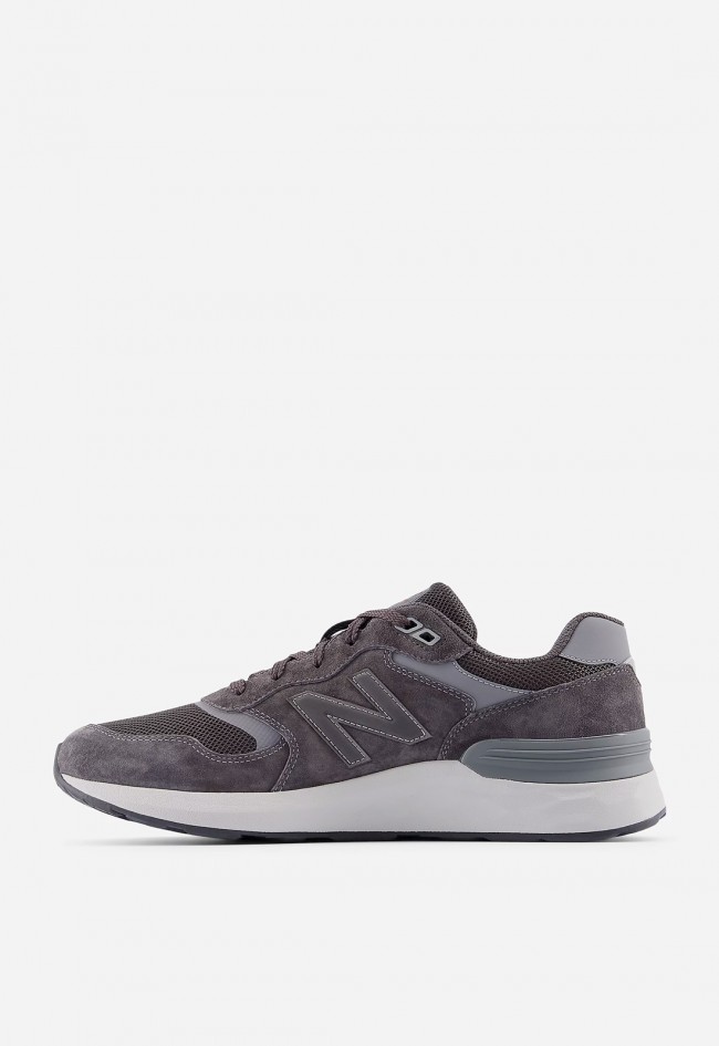 Zapatillas New Balance Fresh Foam Walking 880 v7 gris hombre – confort y durabilidad en cada paso