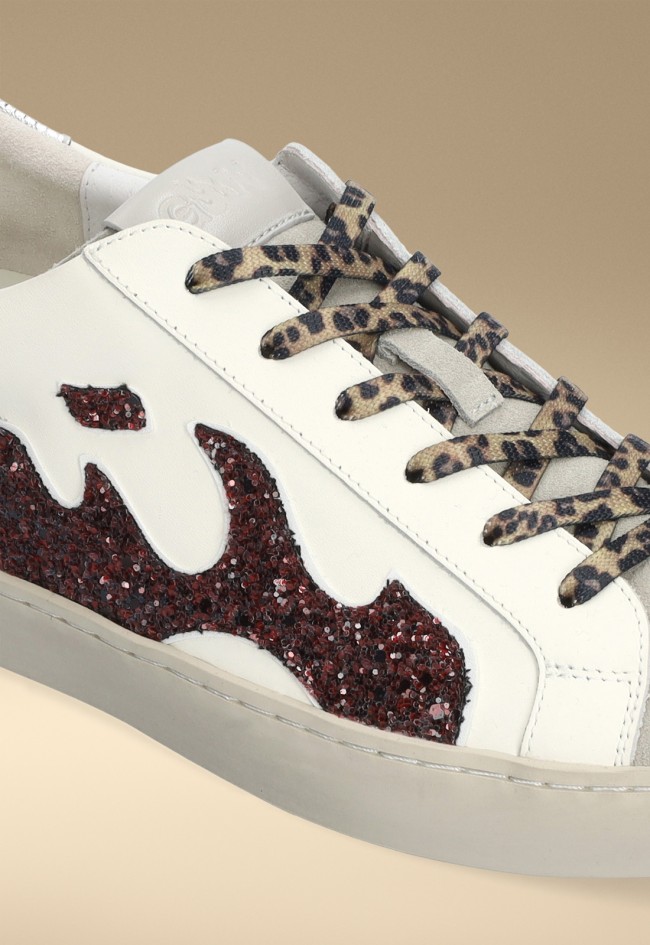 Zapatillas de mujer Gamin Dopamine en blanco y glitter burdeos – deportivas urbanas con estilo exclusivo
