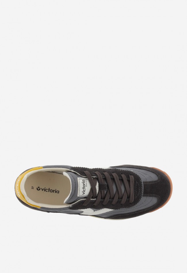 Zapatillas Victoria Saturno hombre en nylon y serraje con suela sierra – estilo retro urbano y confort sostenible