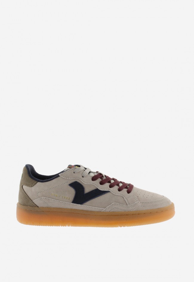 Zapatillas Victoria SMASH-SUEDE hombre beige con detalles burdeos – sneakers retro 1985 en serraje velour